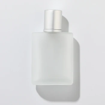 30ml 50ml 100ML matinio stiklo purškimo butelis, aukštos kokybės kvepalai pilstymo butelis kosmetikos purškimo butelis, 30ml paspaudus tuščias butelis